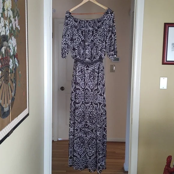 White House black market summer , long dress💐 - Picture 8 of 8